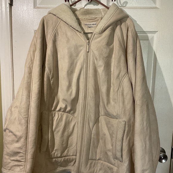 🌸Westbound Woman Faux Suede Hooded Jacket with Sherpa Lining🌸 - Picture 1 of 7
